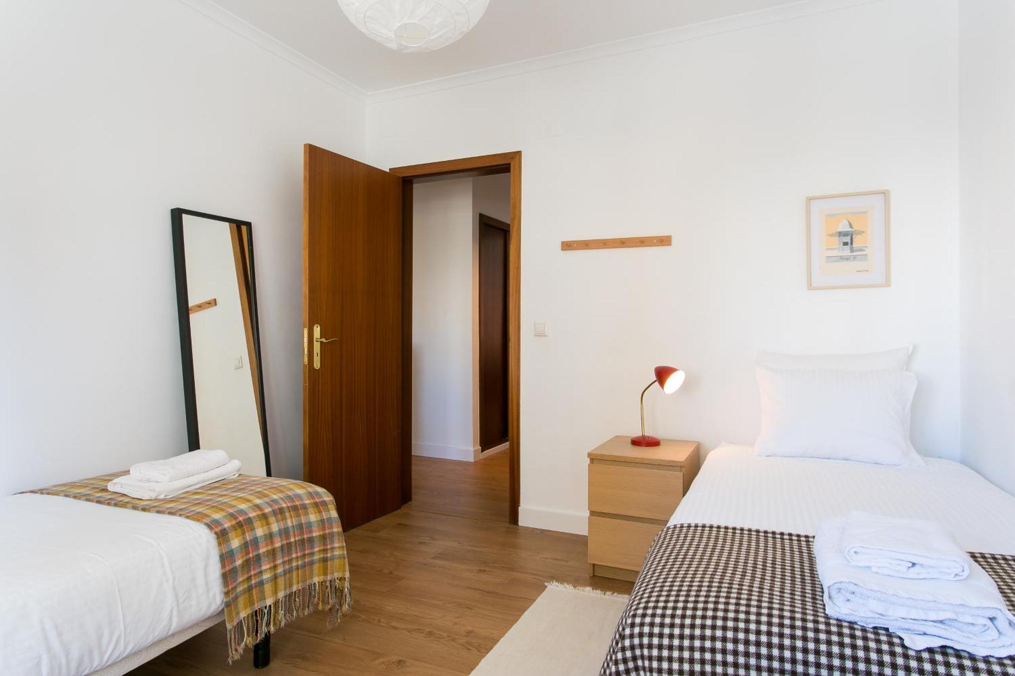 Apartamento Central E Confortavel Junto Ao Bairro Da Graca Lisboa Екстериор снимка